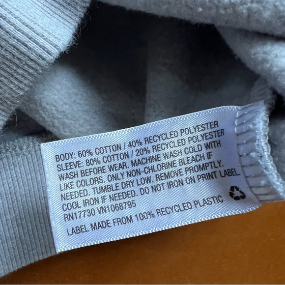 CAT & JACK Navy and Gray Sweatshirt, 3T - Picture 3 of 5